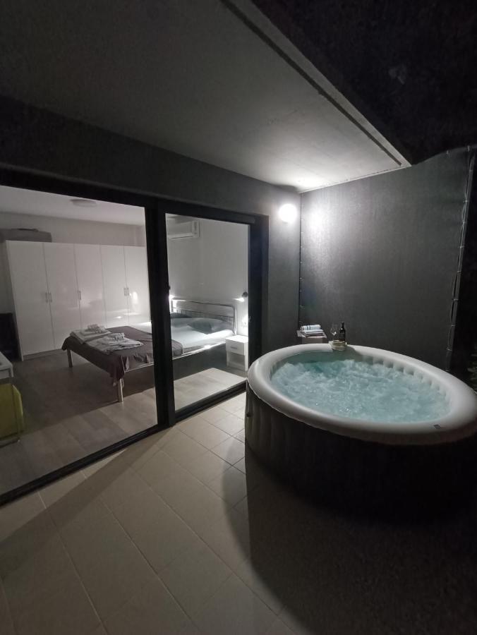 Nicol Apartment Сплит Екстериор снимка